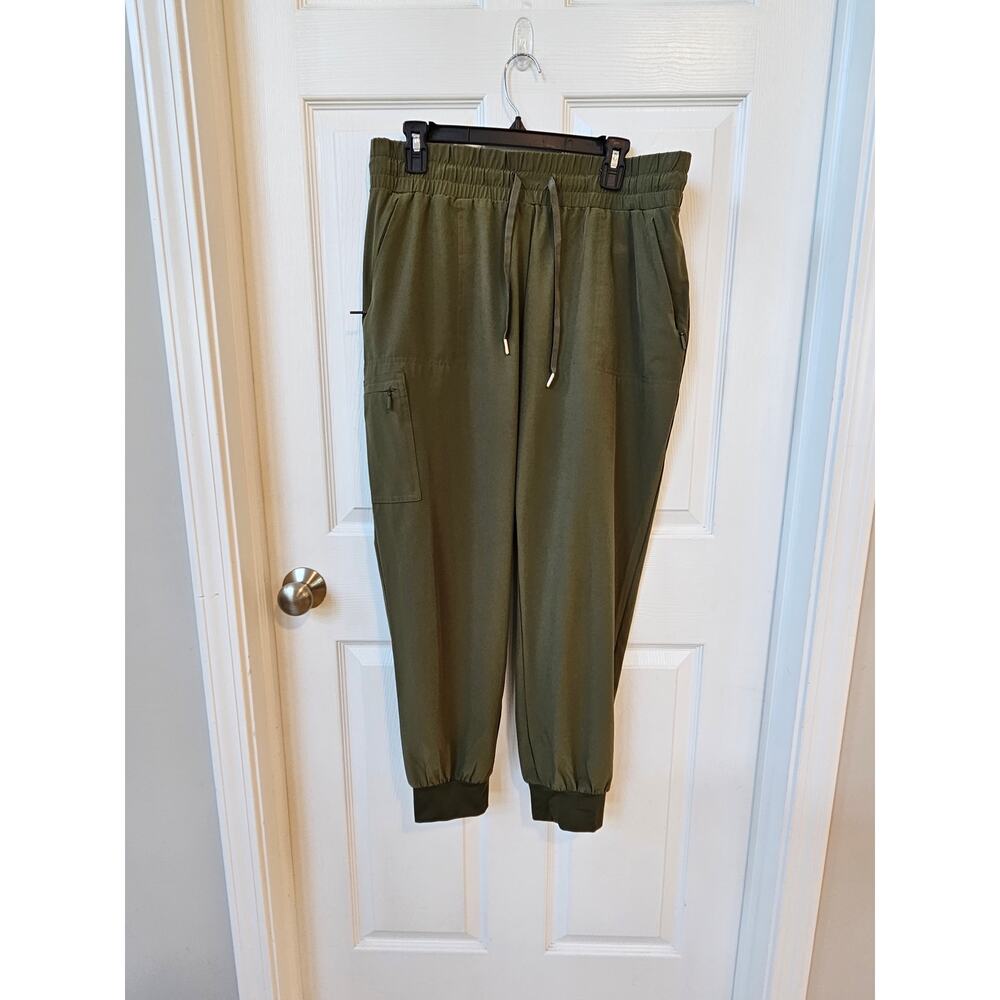 Chico’s Zenergy Olive Green Jogger Pants Women’s 2R US 12 Relaxed Utility
